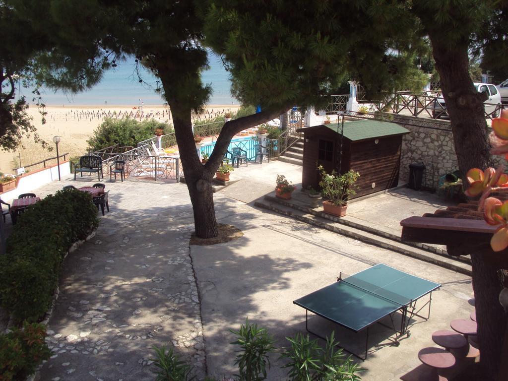 Hotel Piccolo Paradiso Di Rodi Garganico Εξωτερικό φωτογραφία