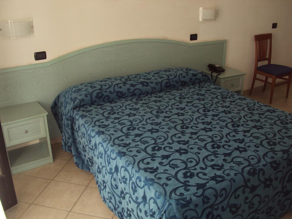 Hotel Piccolo Paradiso Di Rodi Garganico Εξωτερικό φωτογραφία